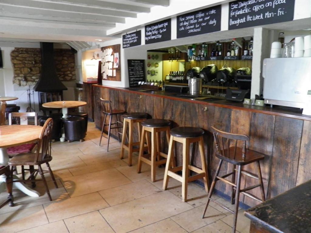 The Talbot Inn Eynsham Luaran gambar