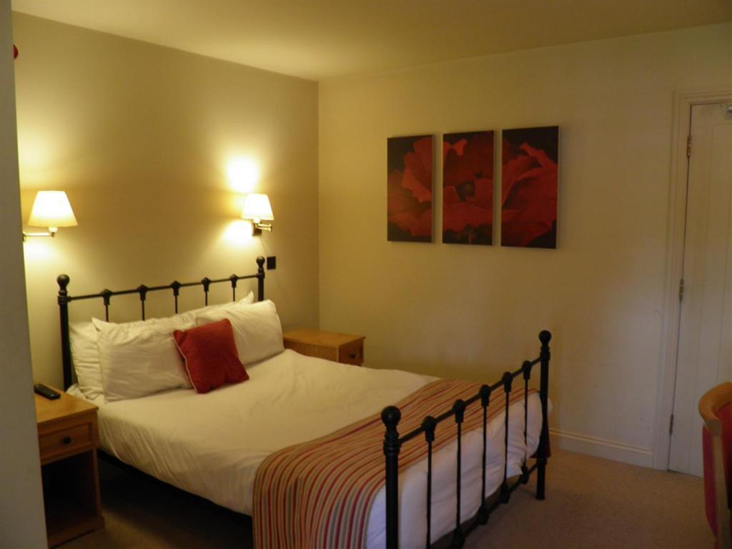 The Talbot Inn Eynsham Luaran gambar