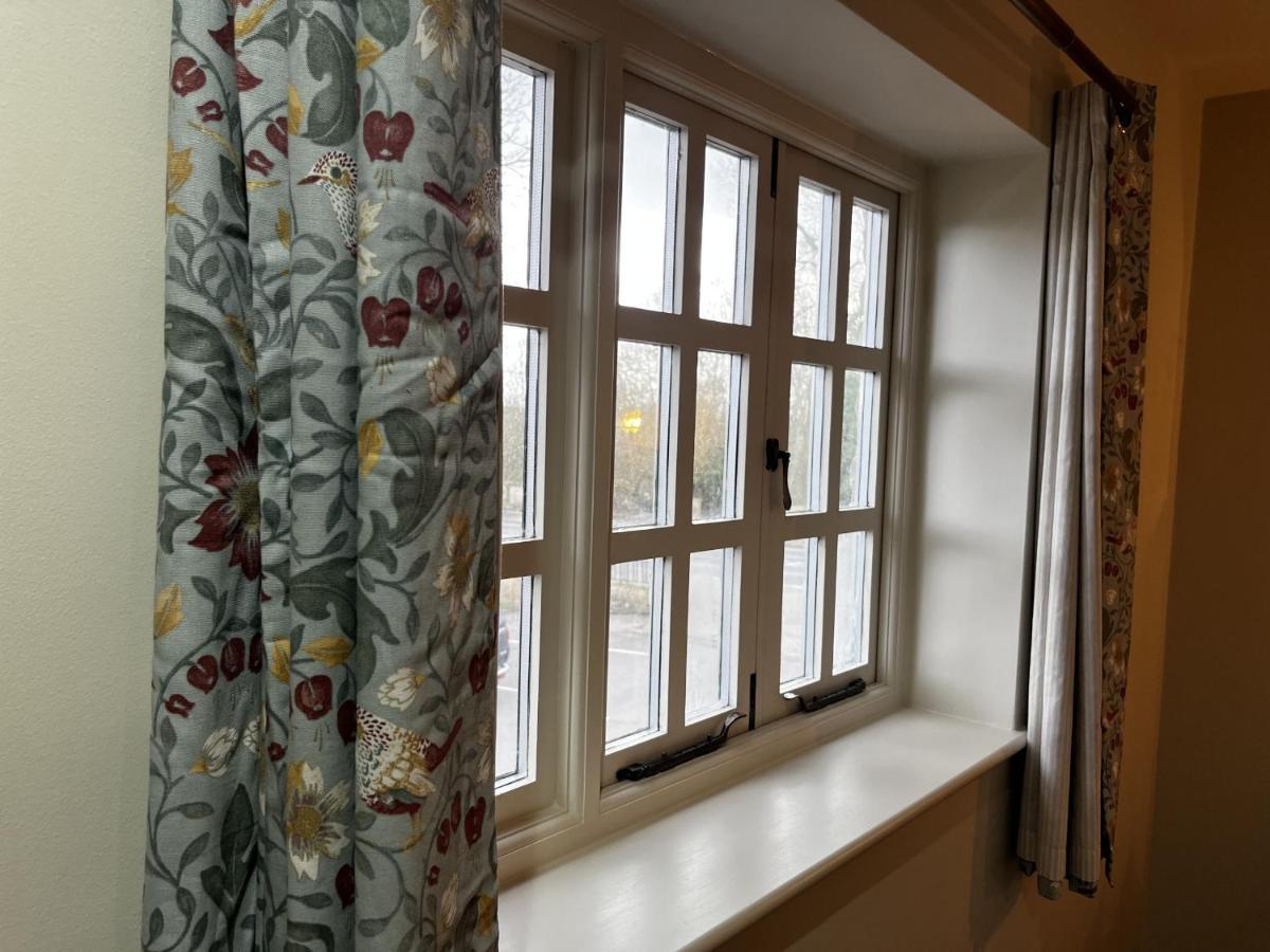 The Talbot Inn Eynsham Luaran gambar